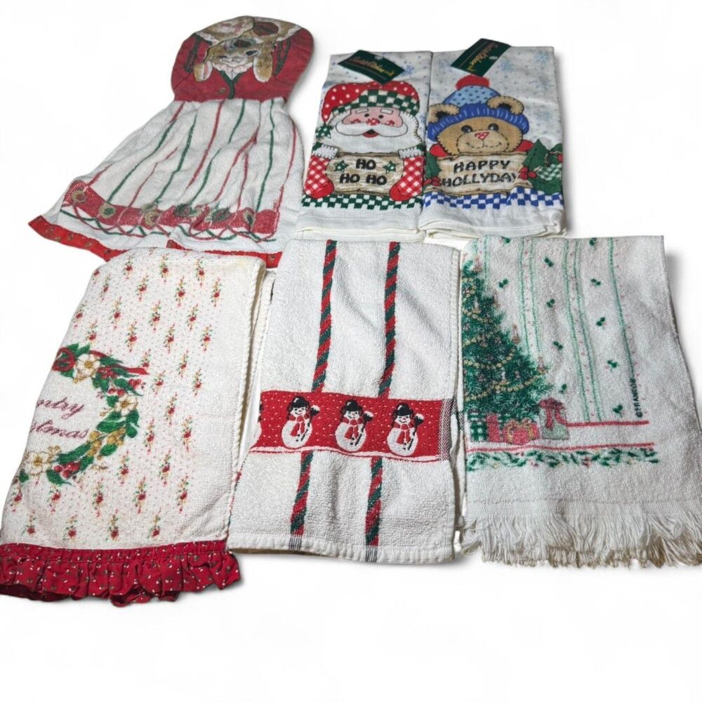 Vtg Christmas Towels Lot of 6